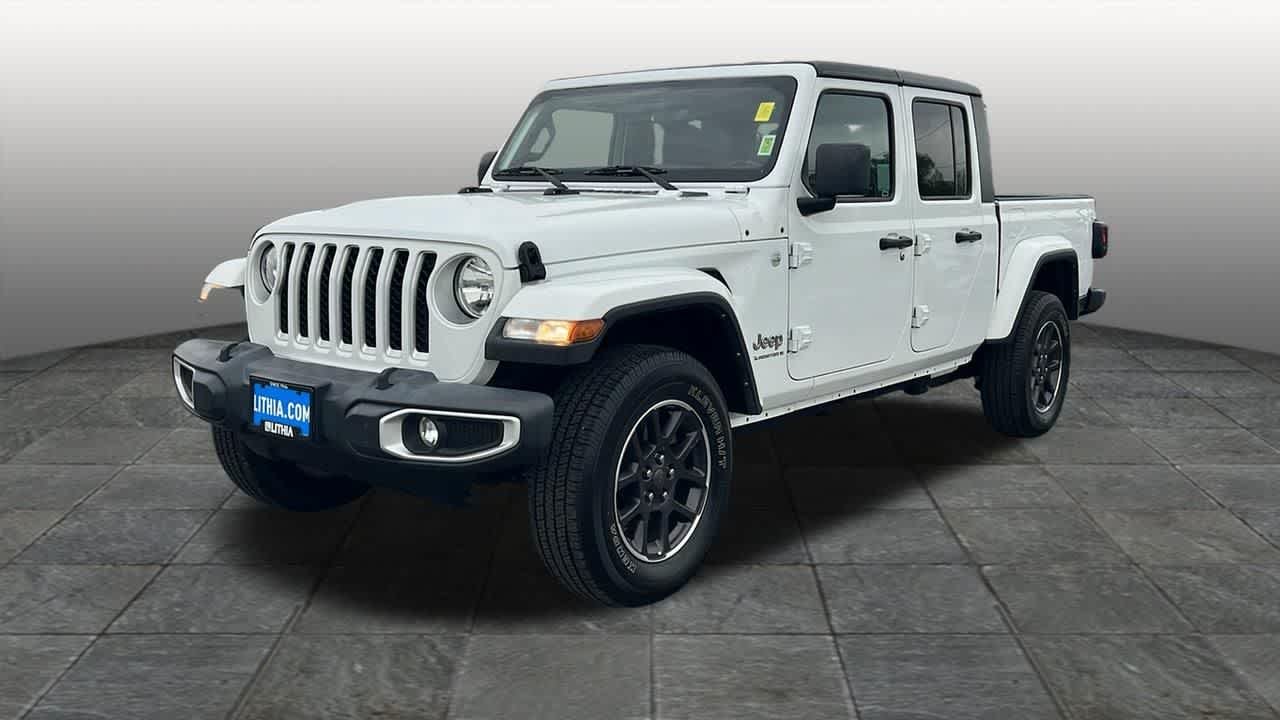 2023 Jeep Gladiator Overland's photo