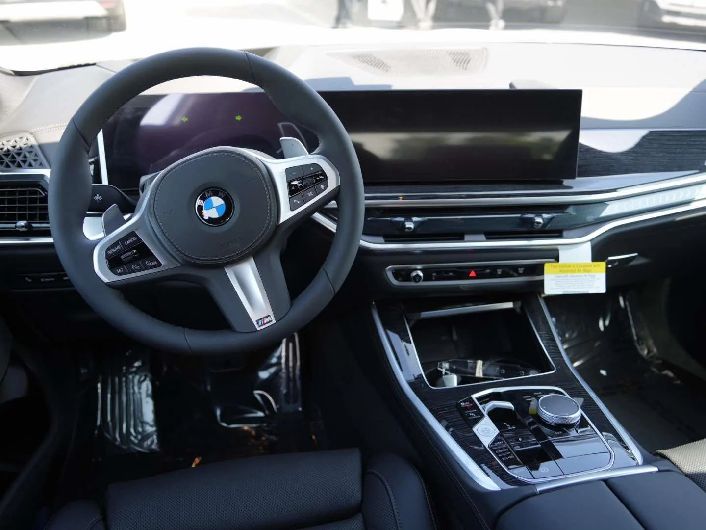 New 2026 Alpine White BMW sDrive40i image 7