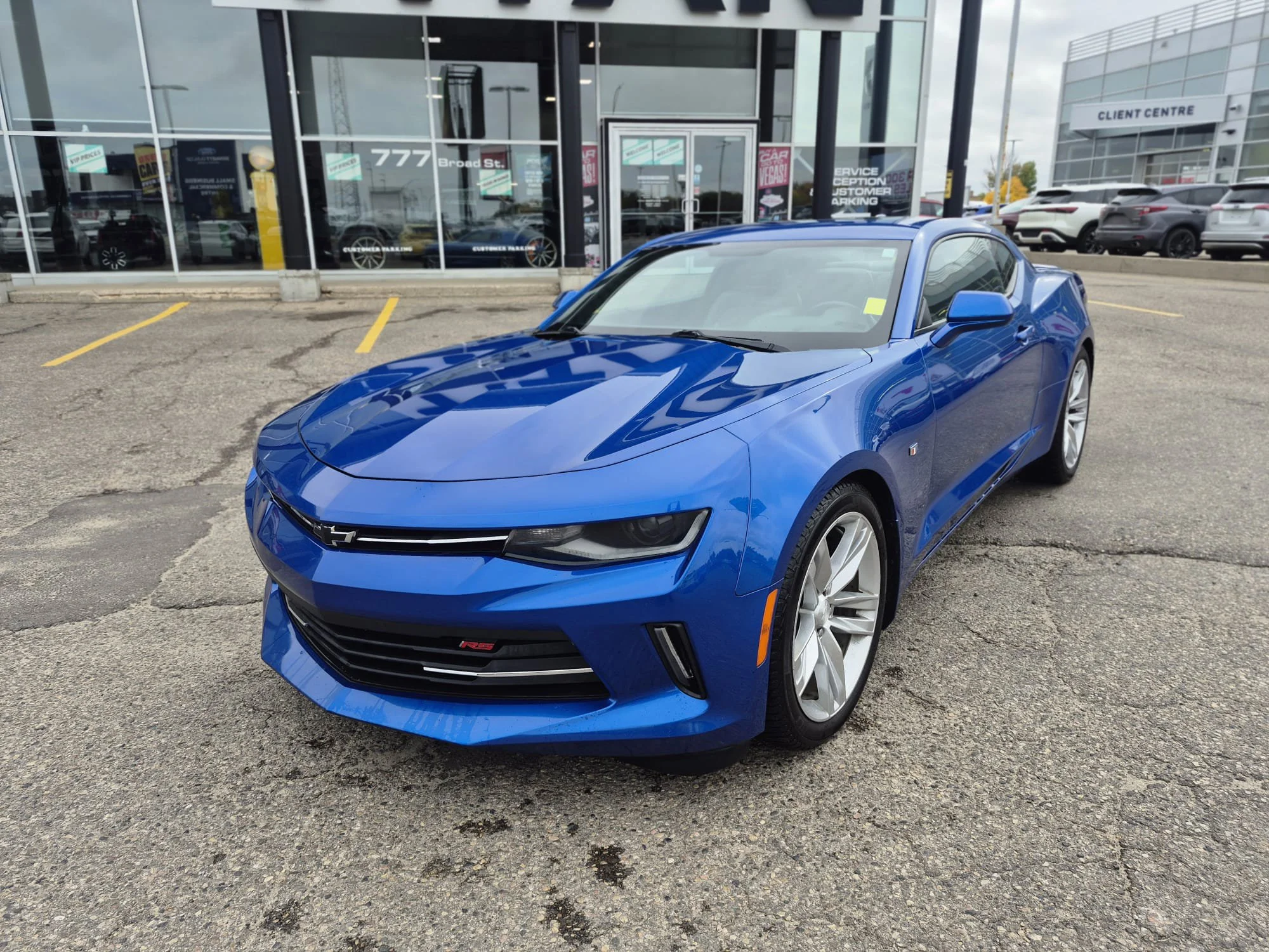 Used 2017 Hyper Blue Metallic Chevrolet 2LT*335HP!! | Hyper Blue Metallic | Cooled Leather | Sunroof | Bose Audio | Park Assist | CarPlay image 3