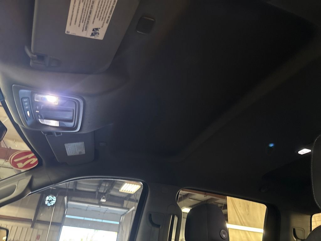 Used 2021 BLACK Chevrolet LT Trail Boss image 13