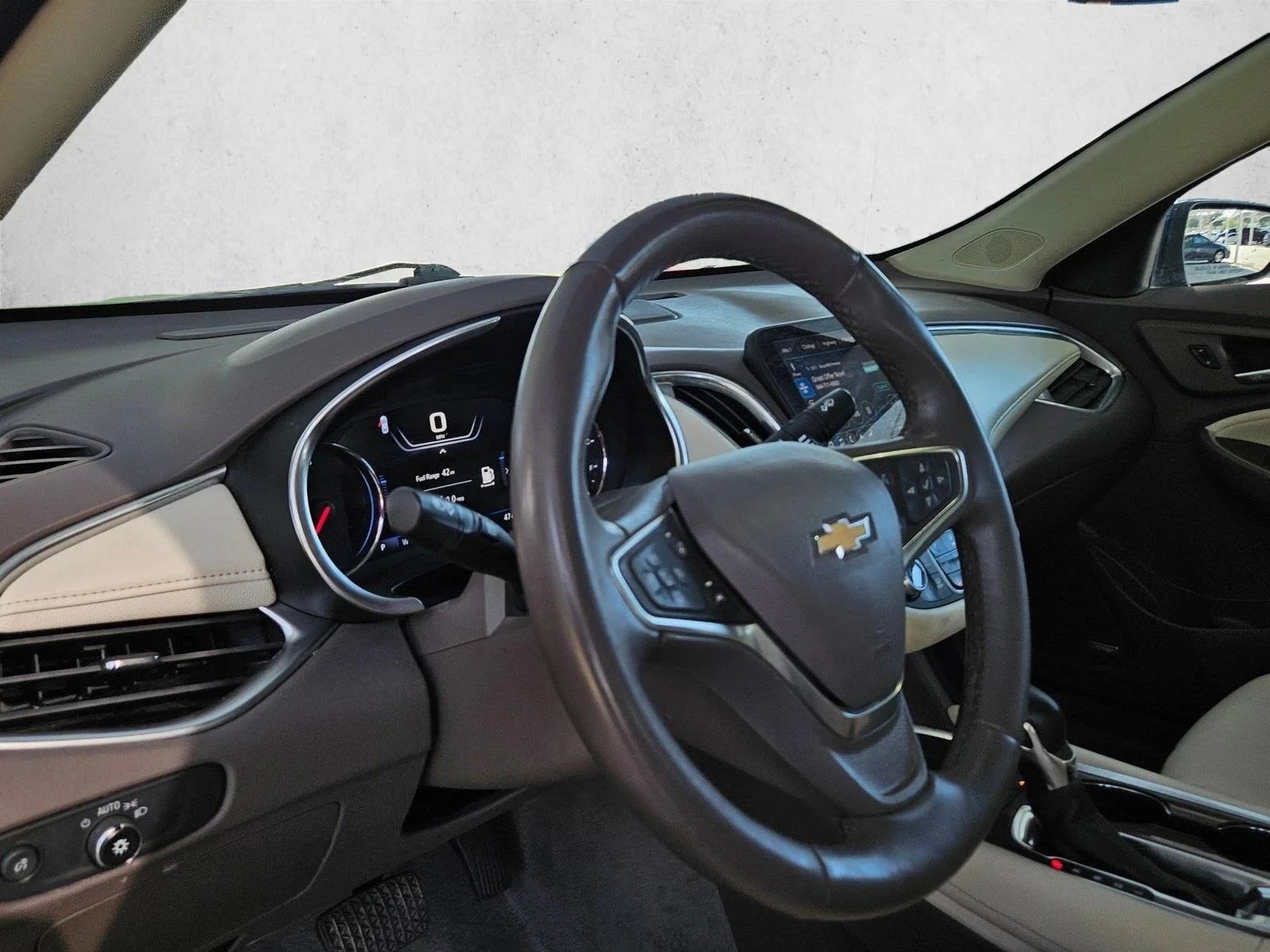 Used 2024 Lakeshore Blue Metallic Chevrolet LT image 9