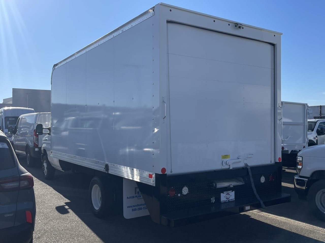 New 2025 Oxford White Ford  image 4