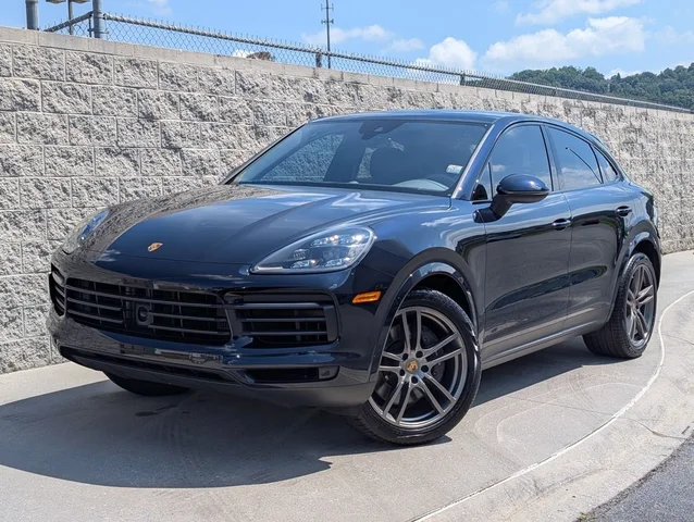 Pre-Owned 2022 Porsche Cayenne Coupe
