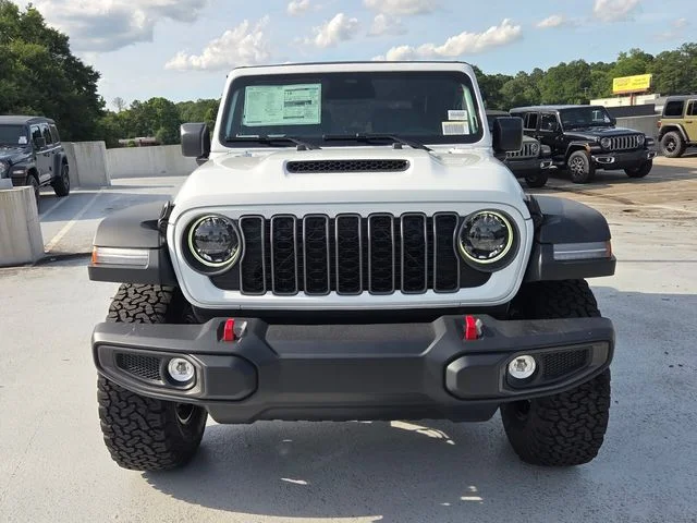 New 2026 Bright White Clear-Coat Exterior Paint Jeep Rubicon image 2