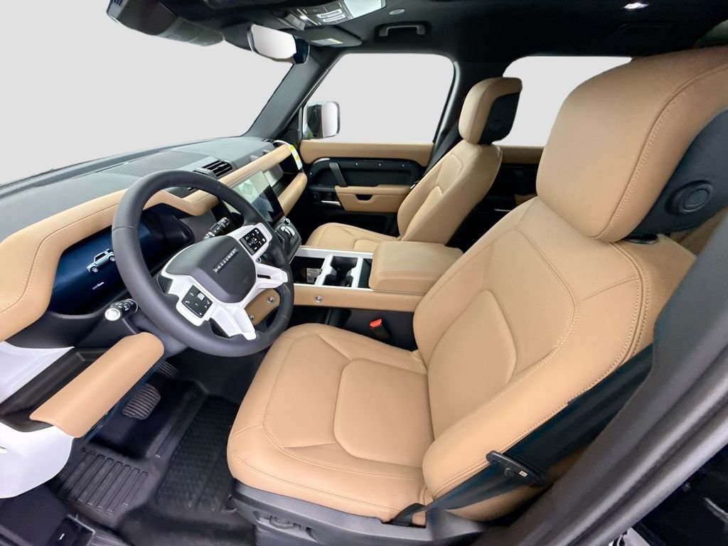 New 2026 Santorini Black LAND ROVER X-Dynamic SE image 18