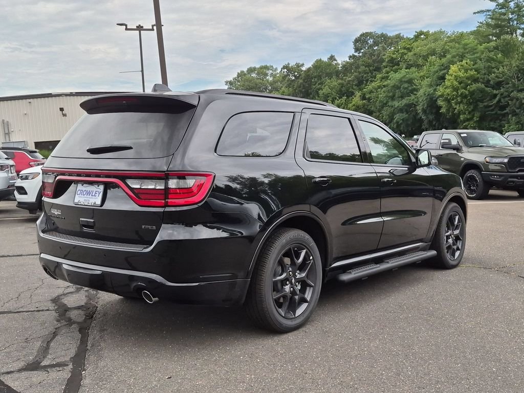 New 2026 DB Black Clearcoat Dodge GT Plus HEMI V8 image 3