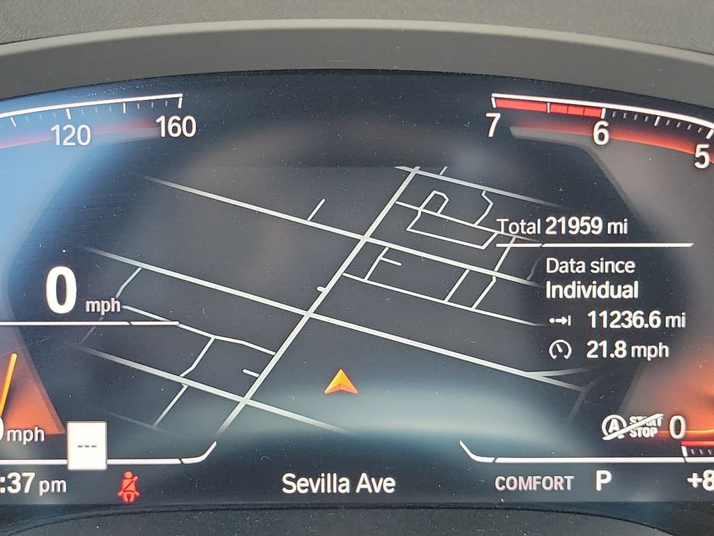 Used 2024 Blue BMW sDrive30i image 24
