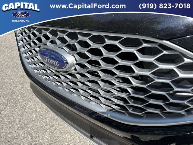 Used 2024 Black Ford SEL image 8