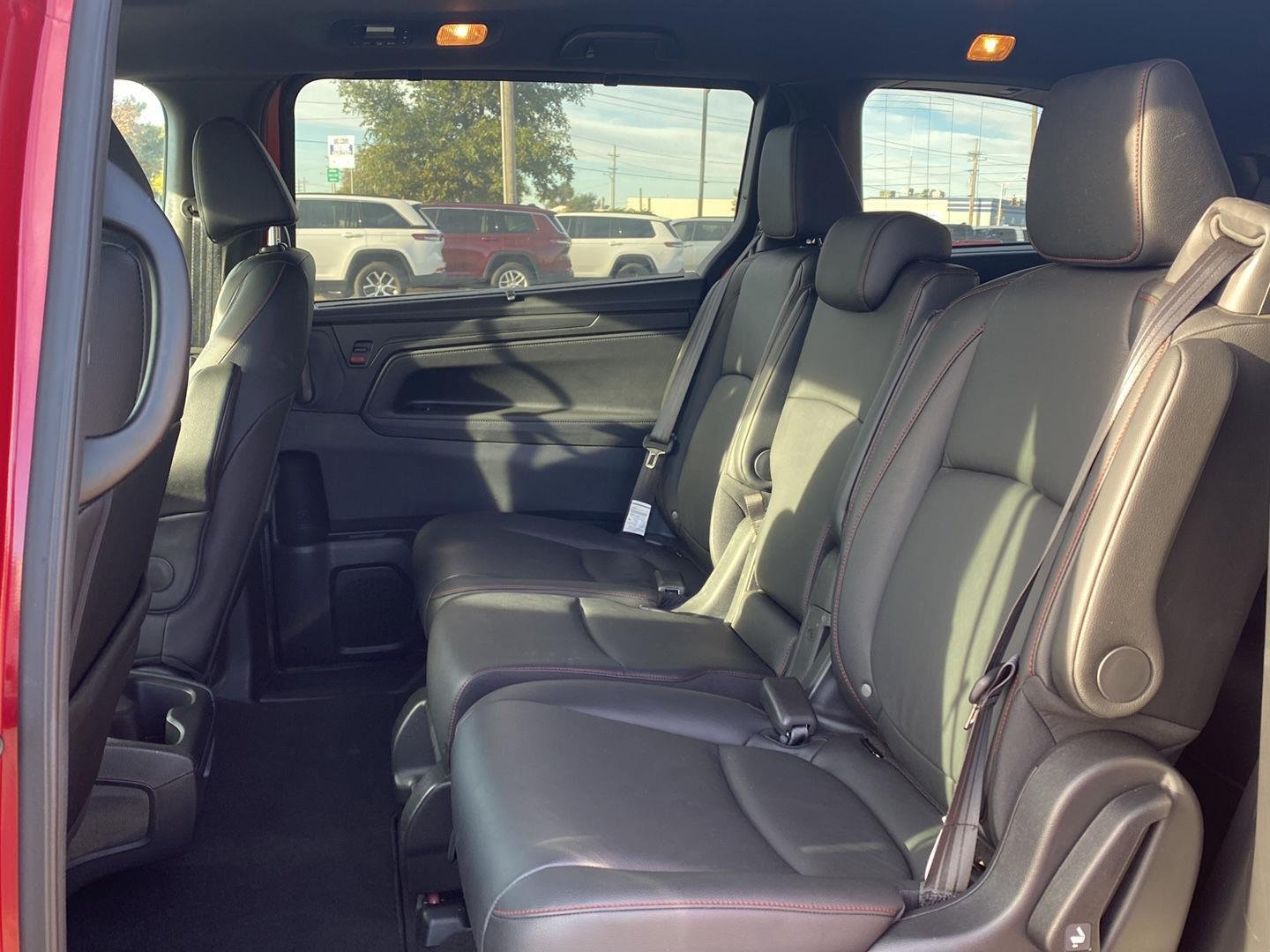 2025 Honda Odyssey Sport L - Photo 13