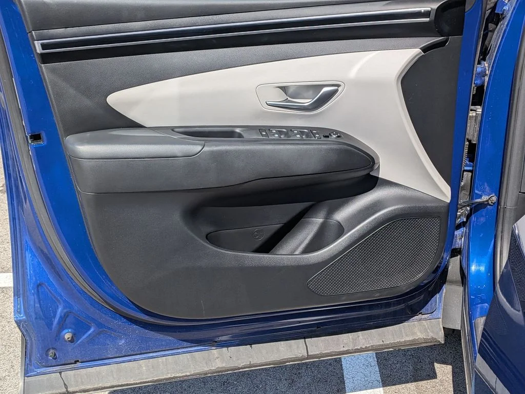 Used 2023 Blue Hyundai SEL image 12