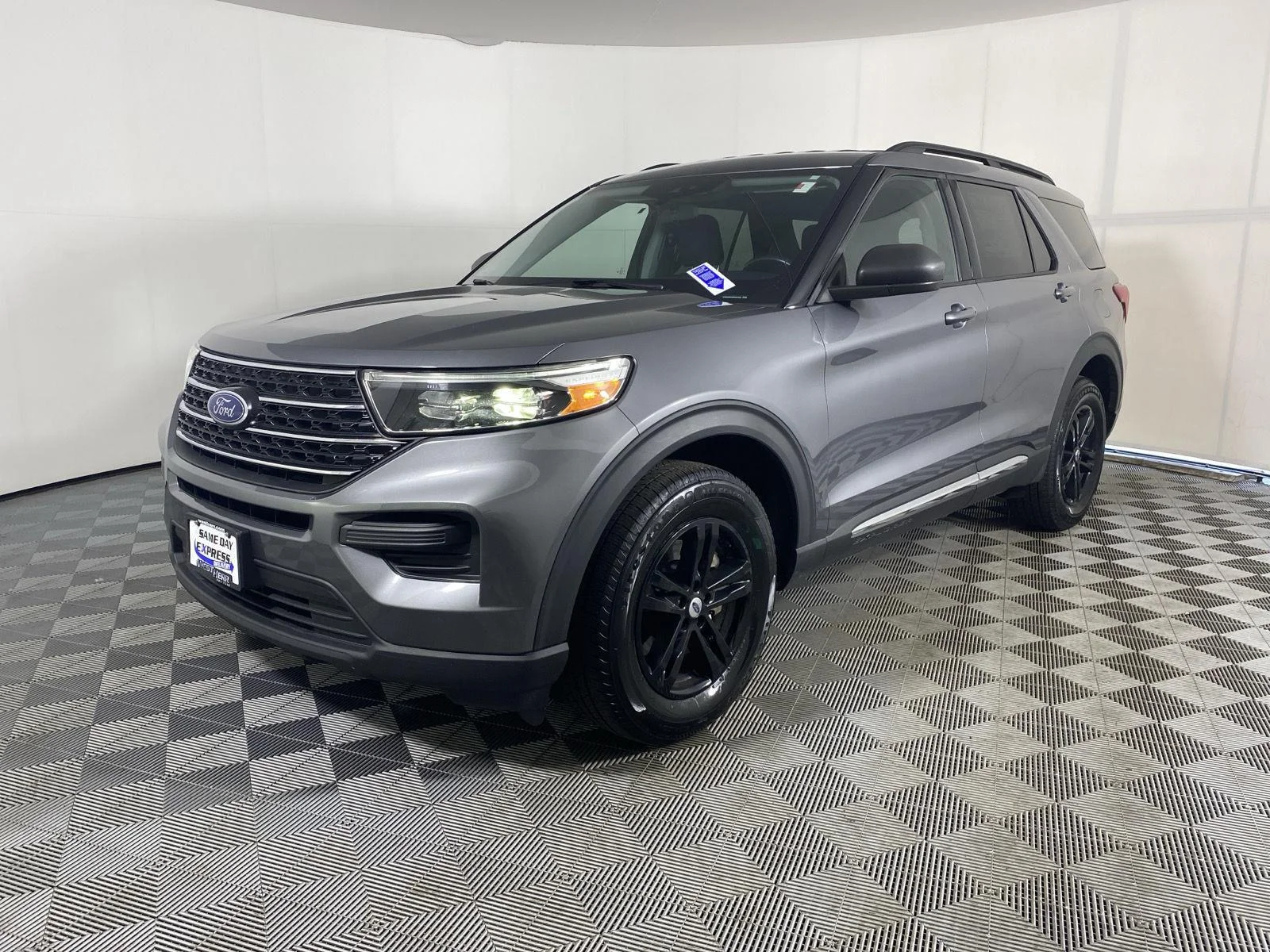 Used 2021 Carbonized Gray Ford XLT image 3