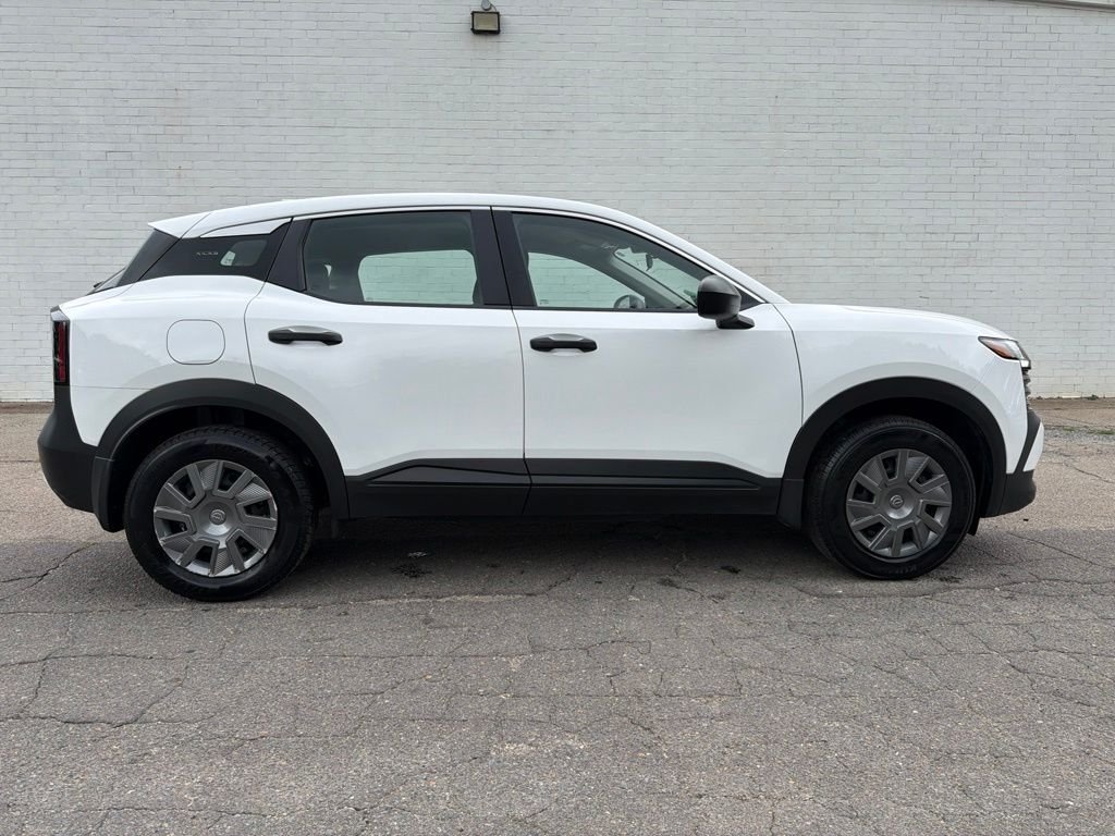 2025 Nissan Kicks S AWD