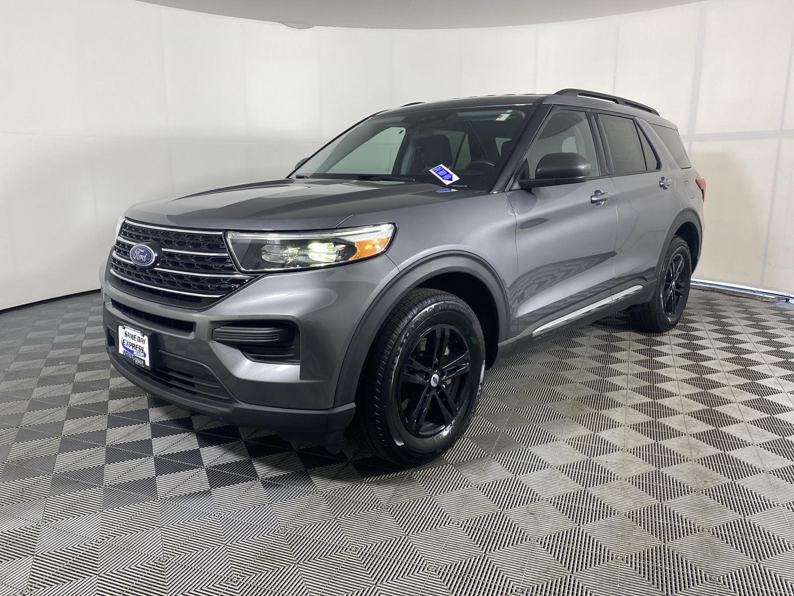 Used 2021 Carbonized Gray Ford XLT image 3