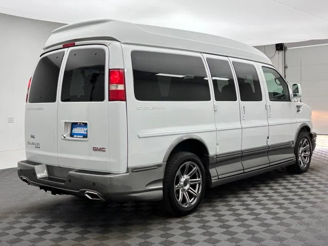 Used 2015 Summit White GMC Explorer Limited SE image 8
