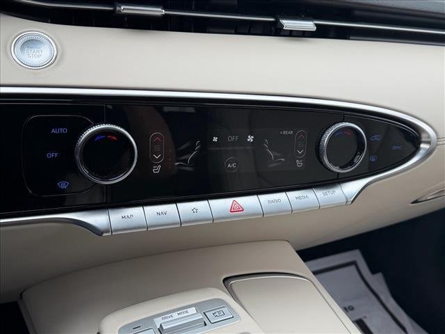 2023 GENESIS GV70 Standard - Photo 20