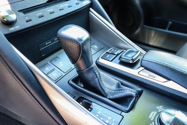 Used 2020 Black Lexus 350 image 24