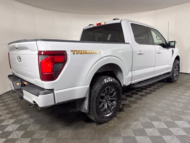 Used 2026 Gray Ford Tremor image 3