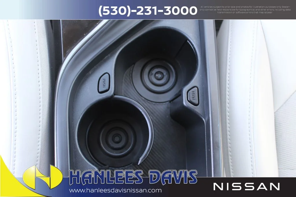 Used 2023 Blue Kia Wind image 19