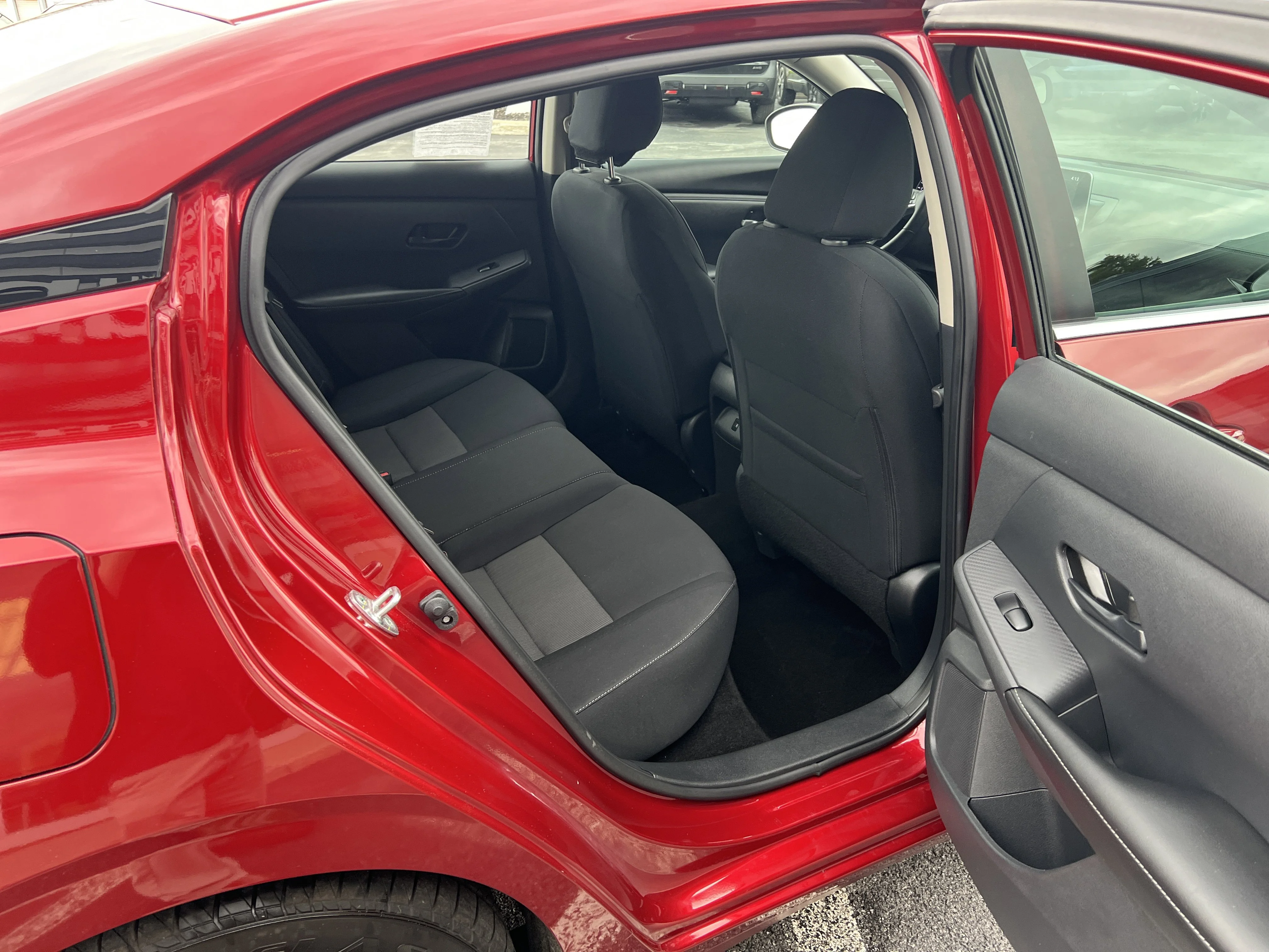 Used 2024 Scarlet Ember Tintcoat Nissan SV image 10