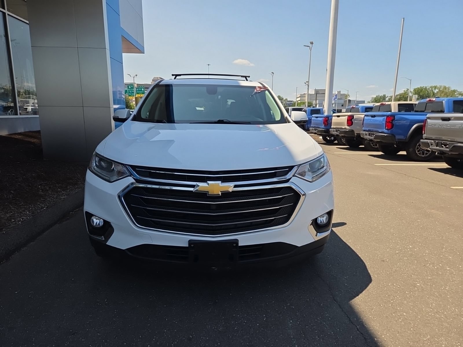 Used 2019 Chevrolet Traverse 3LT with VIN 1GNEVHKWXKJ131691 for sale in East Hartford, CT