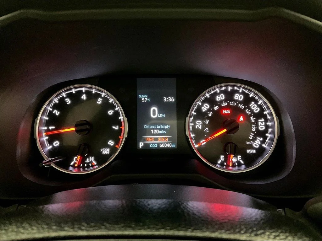Certified Used 2021 White Toyota LE image 24
