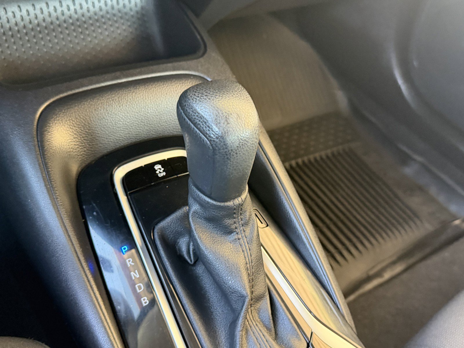 Used 2021 Black Sand Pearl Toyota LE image 12