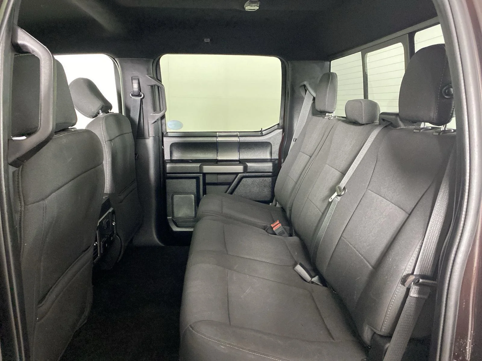 Used 2019 Magma Red Ford XLT image 25