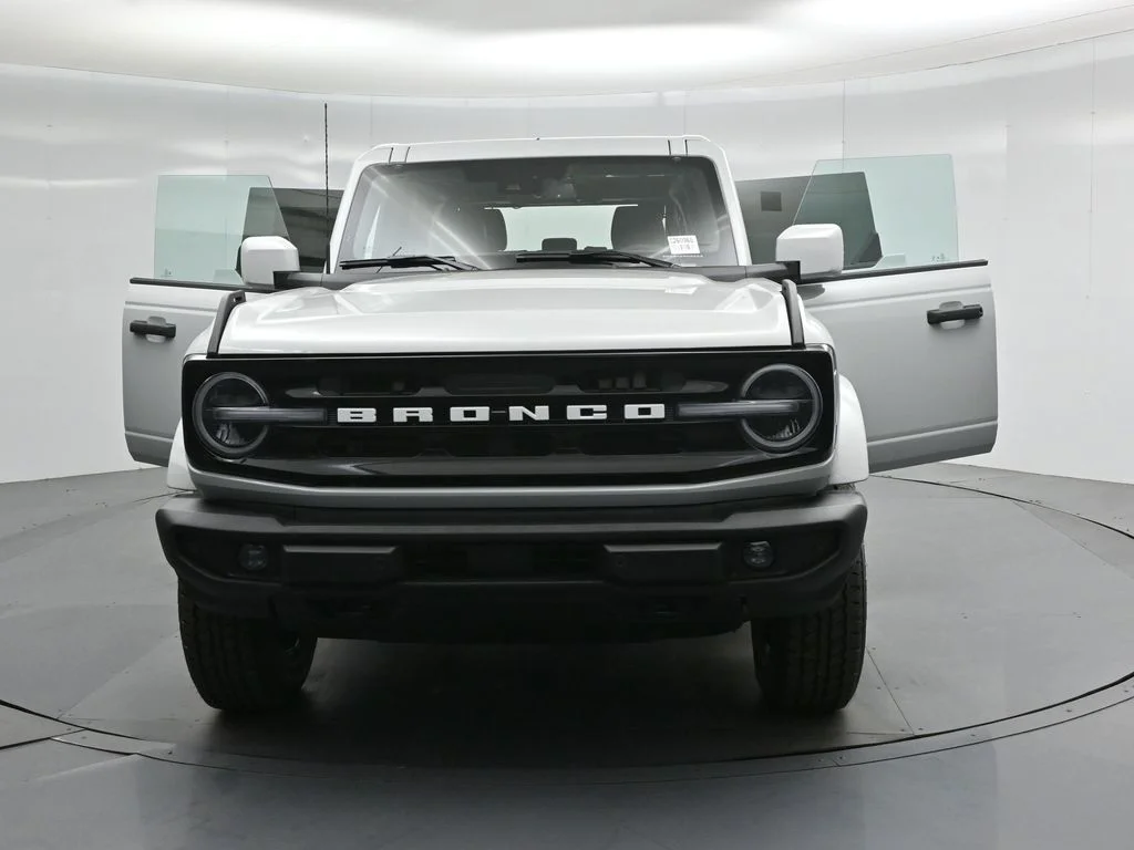 New 2026 Avalanche Gray Ford Outer Banks image 30