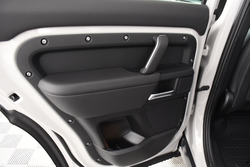 New 2026 Borasco Grey Land Rover X-Dynamic SE image 25