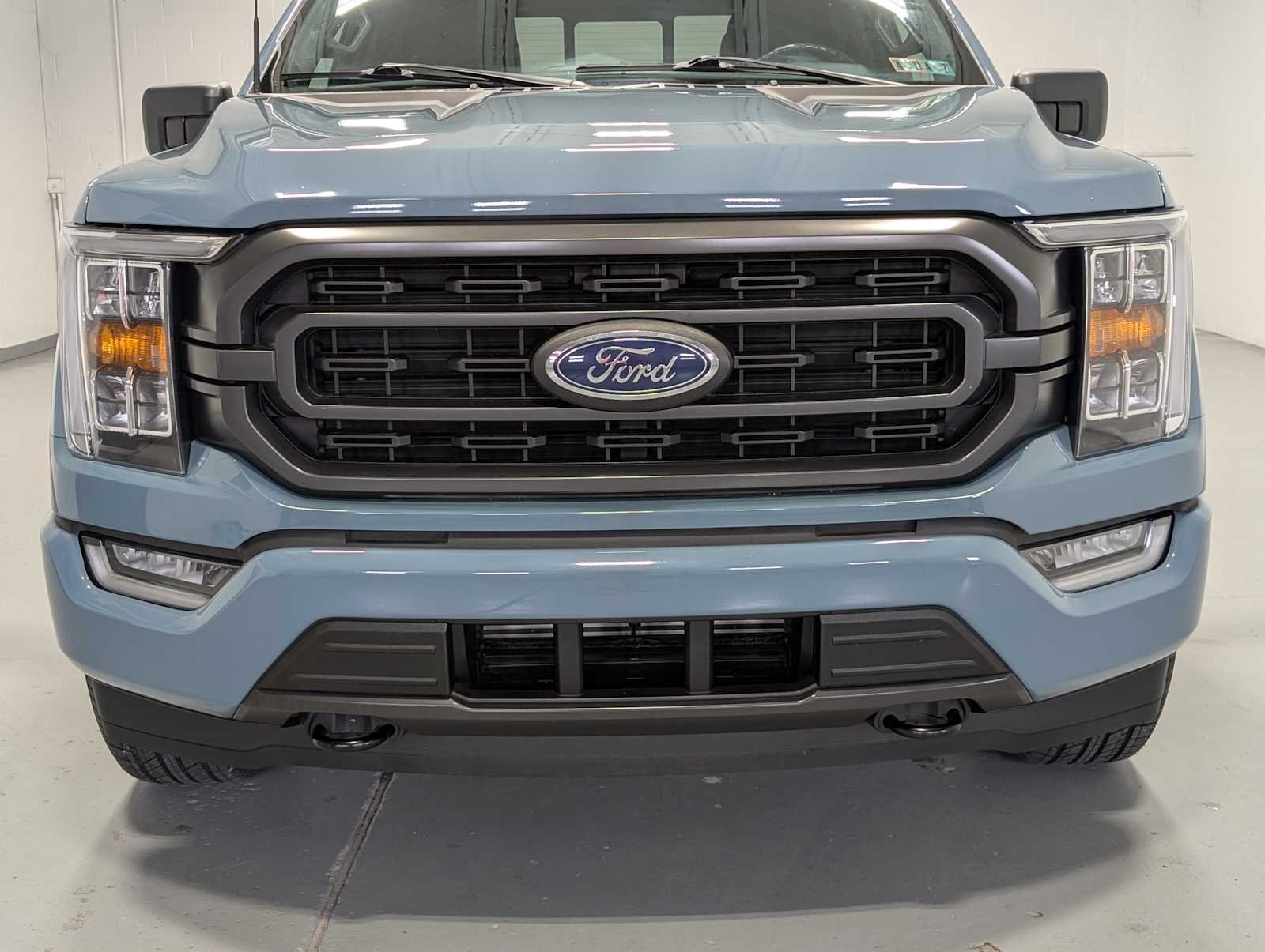 Used 2023 Area 51 Blue Ford XLT image 2