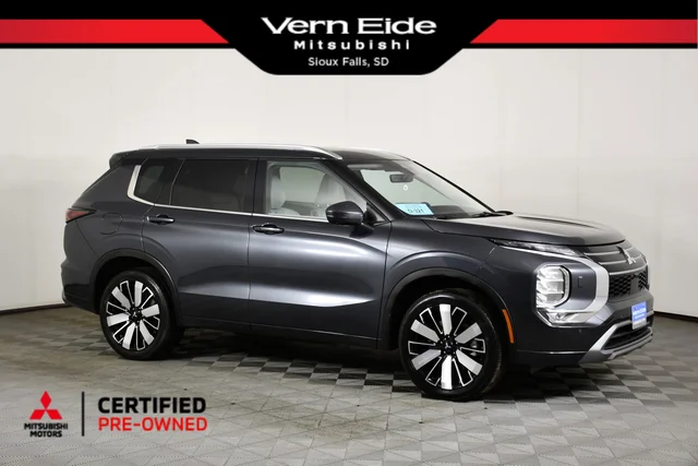2025 Mitsubishi Outlander SEL