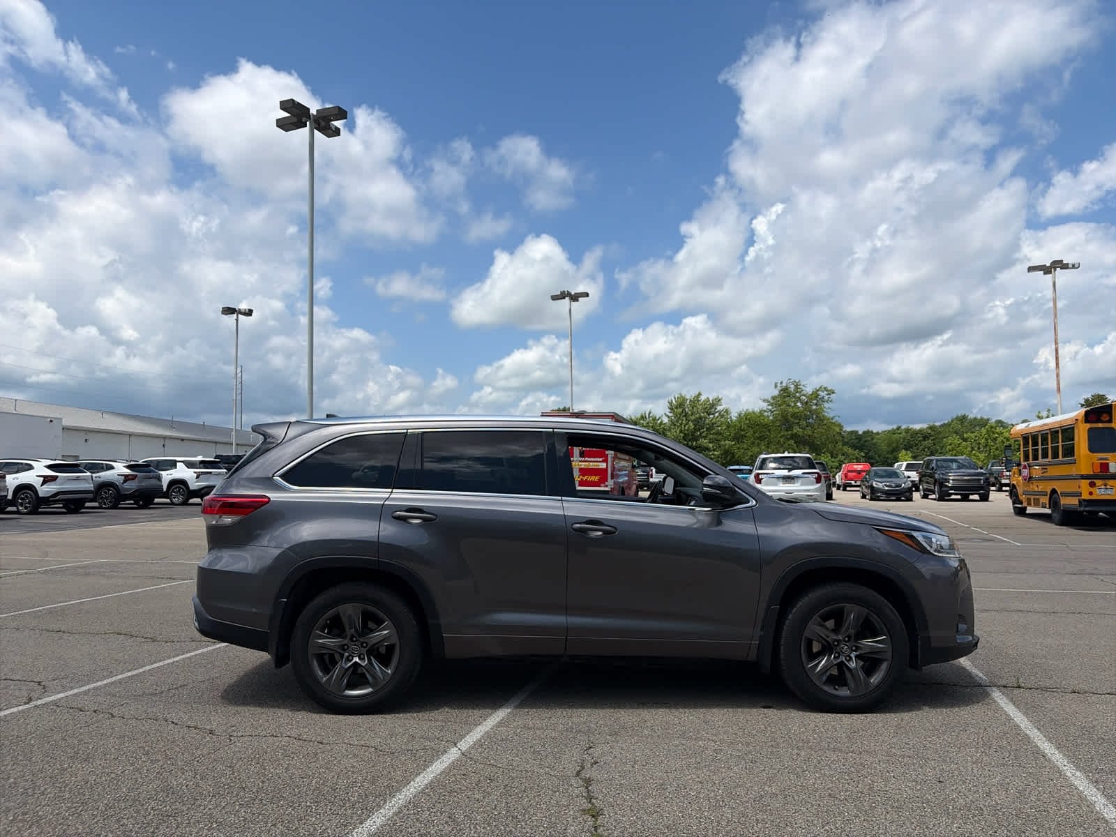 Used 2018 Gray Toyota Limited image 3