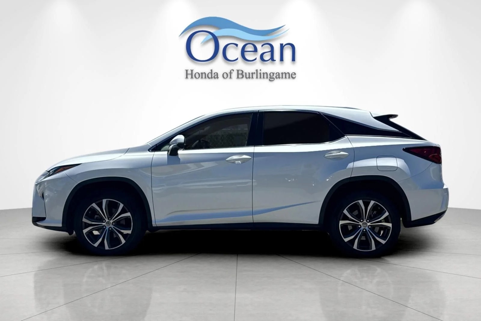 Used 2017 White Pearl Lexus 350 image 7
