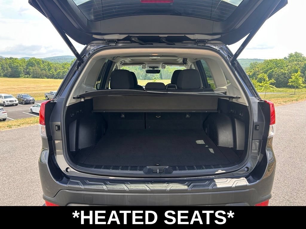 Used 2019 Gray Subaru Premium image 11