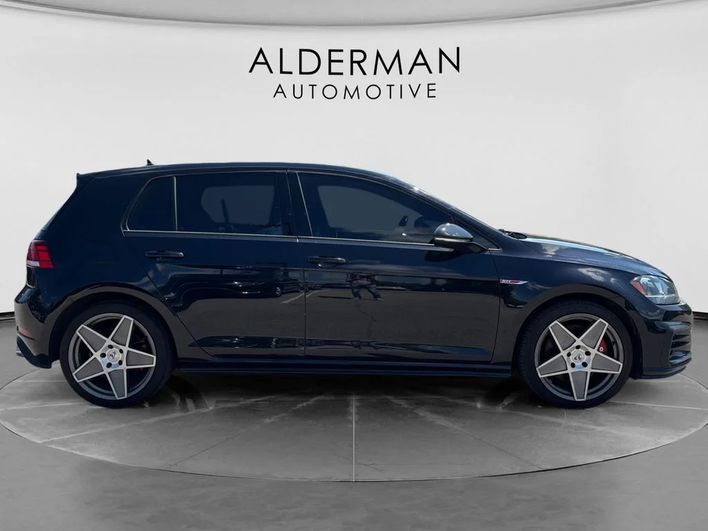 Used 2021 Black Volkswagen 2.0T S image 6