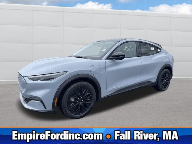 2026 Ford Mustang-Mach-e Select's photo