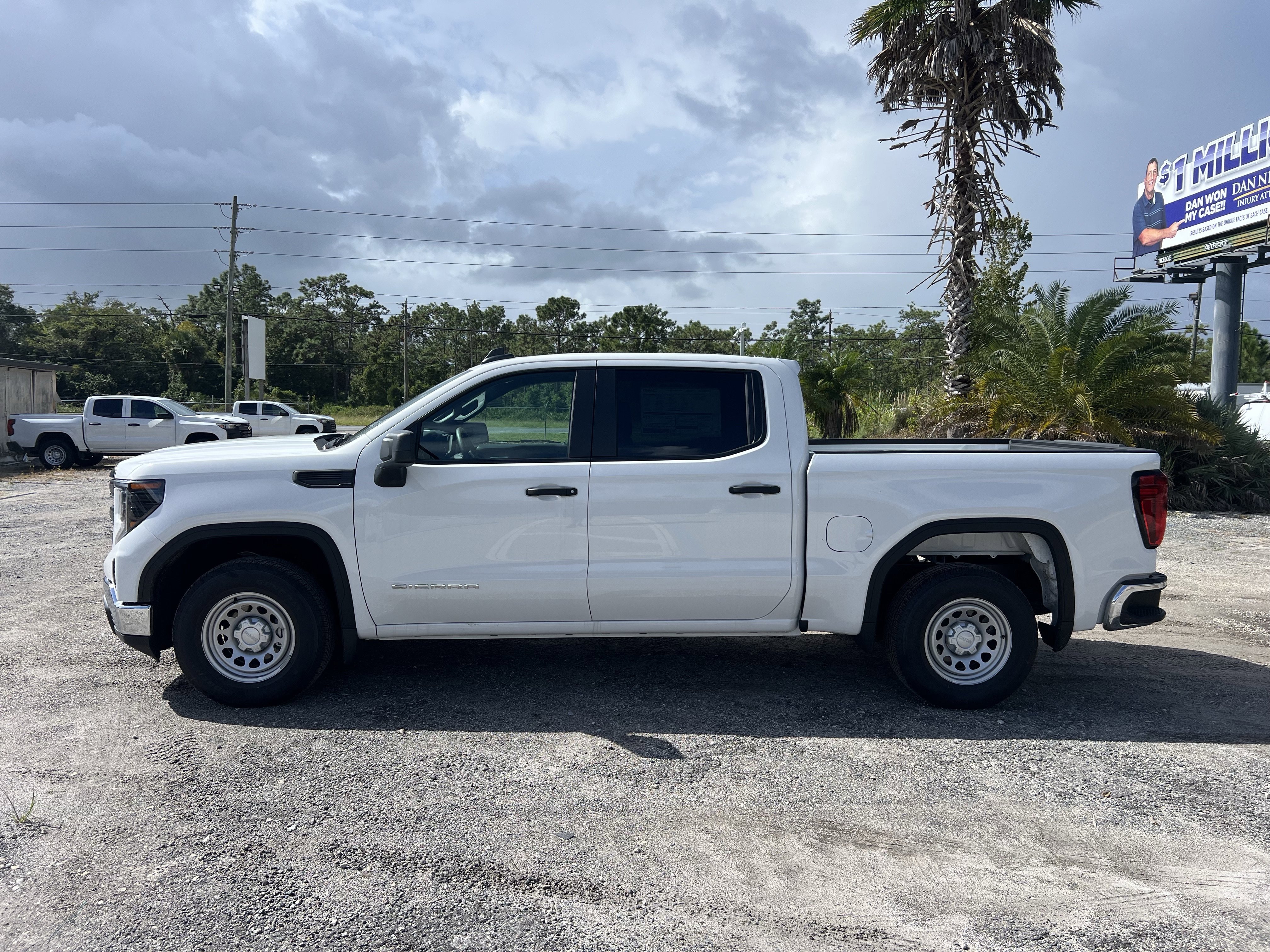 New 2025 Summit White GMC Pro image 2