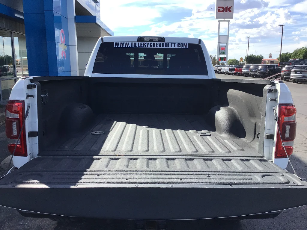 Used 2022 Bright White Clearcoat Ram Laramie image 6
