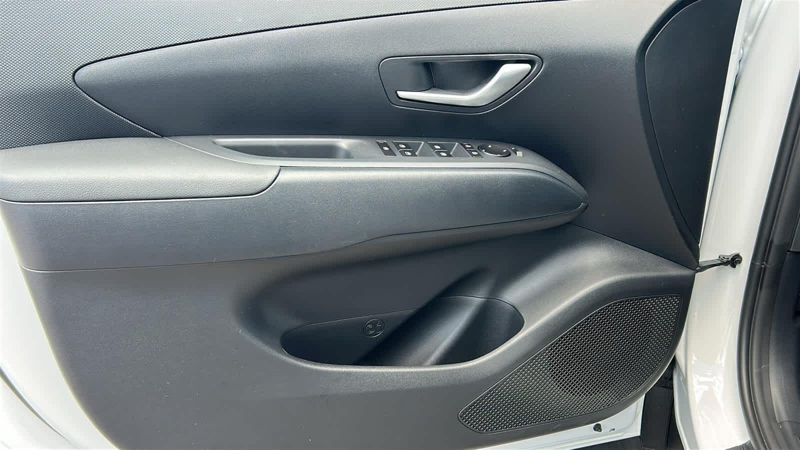 New 2026 Creamy White Pearl Hyundai SEL AWD image 53