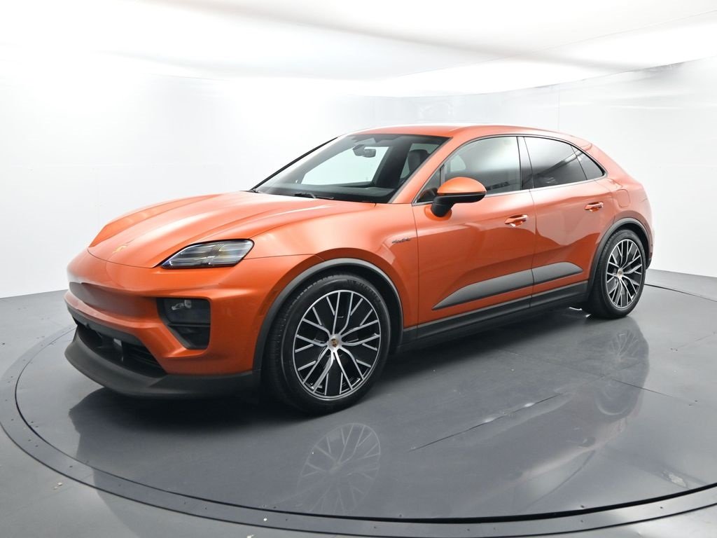 2025 Porsche Macan
