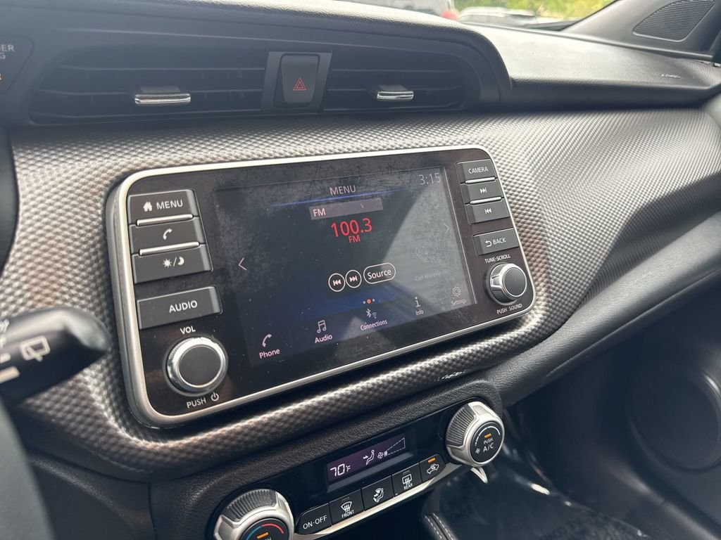Used 2018 Silver Nissan SV image 12