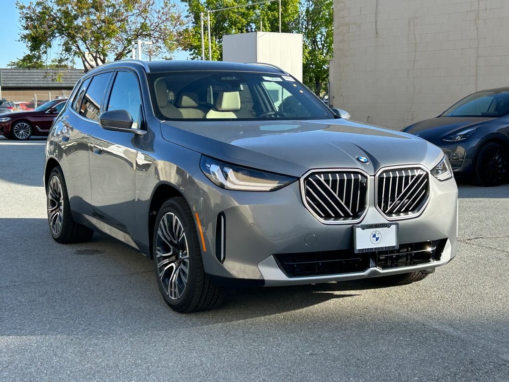 New 2026 Skyscraper Grey Metallic BMW 30 xDrive image 7