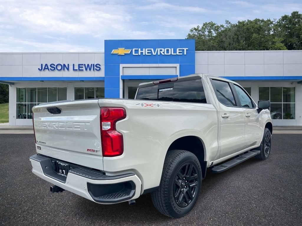 New 2026 White Sands Chevrolet RST image 4