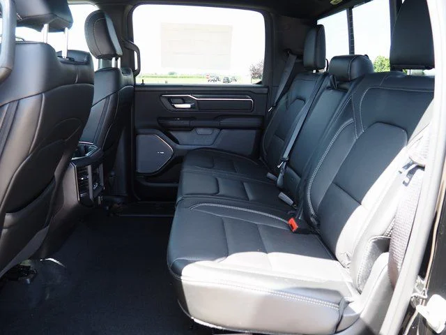 2026 RAM 1500 Rebel - Photo 7