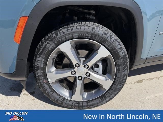 New 2026 Steel Blue Exterior Paint Jeep Limited image 5