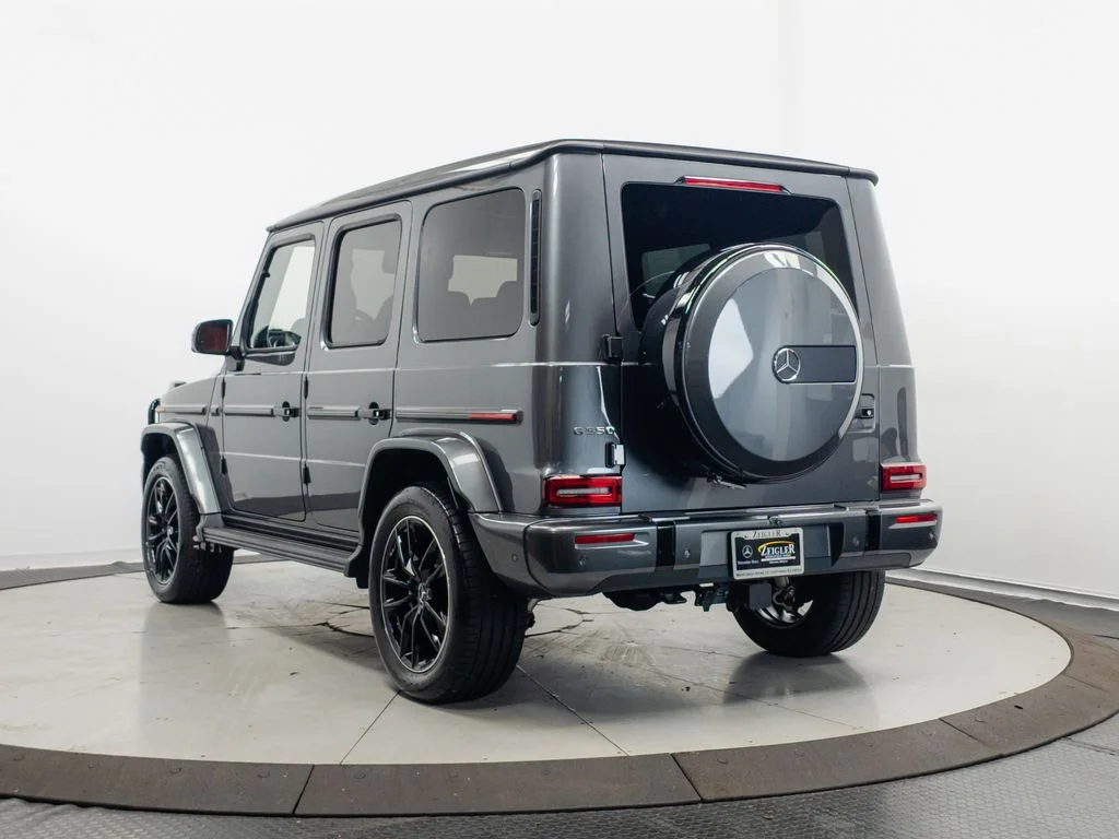 Certified Used 2025 MANUFAKTUR Graphite Metallic Mercedes-Benz G 550 image 29