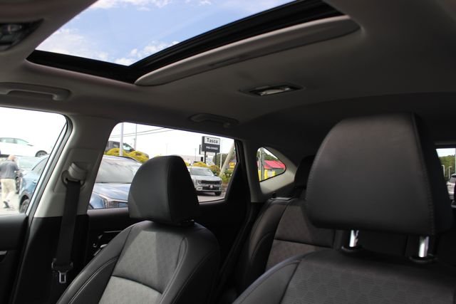 Used 2022 Gray Kia EX image 23