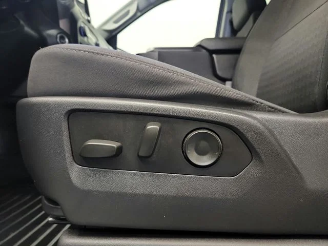 Used 2023 Blue Chevrolet Custom image 28