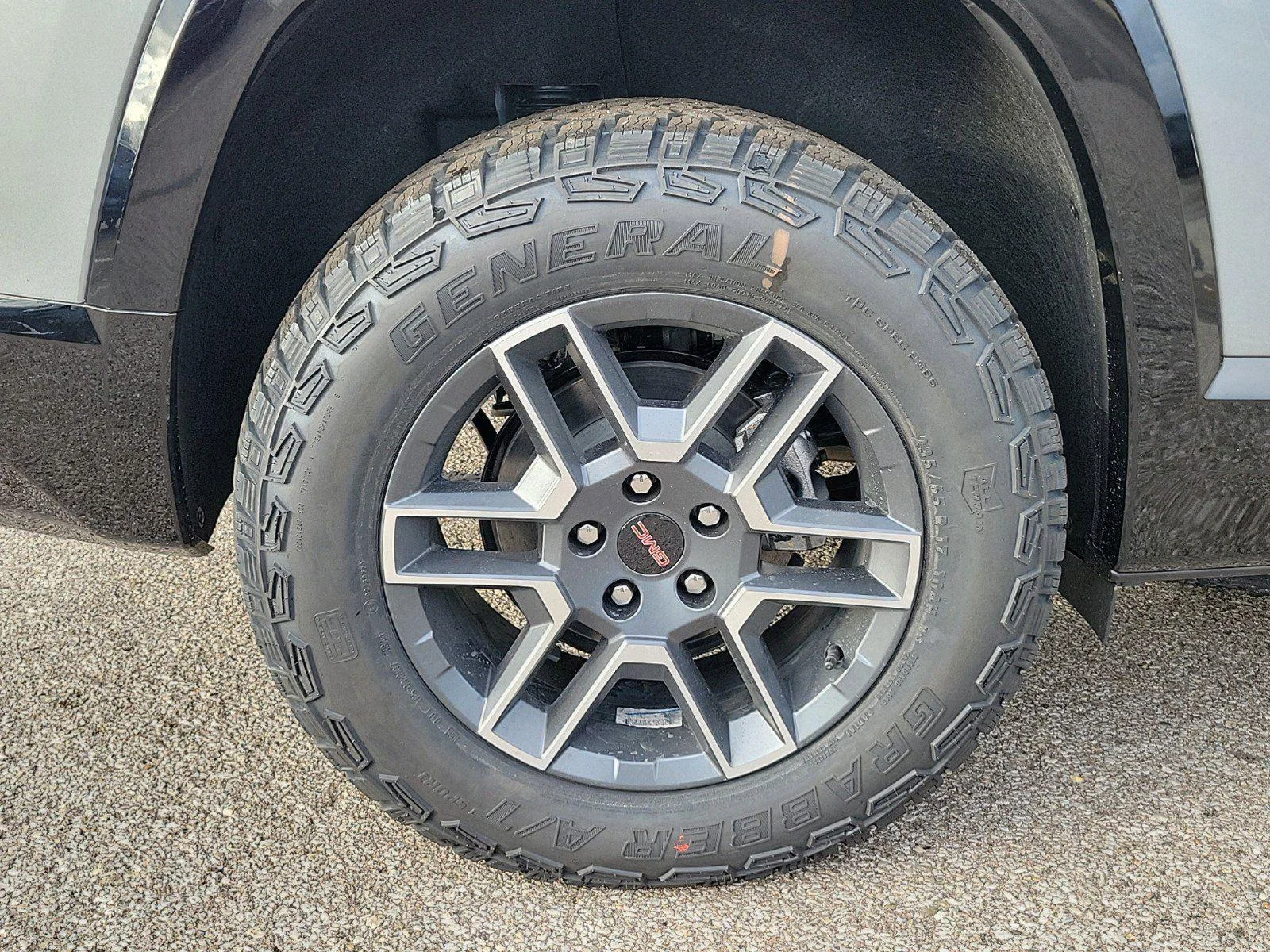 2026 GMC Terrain AT4 - Photo 6