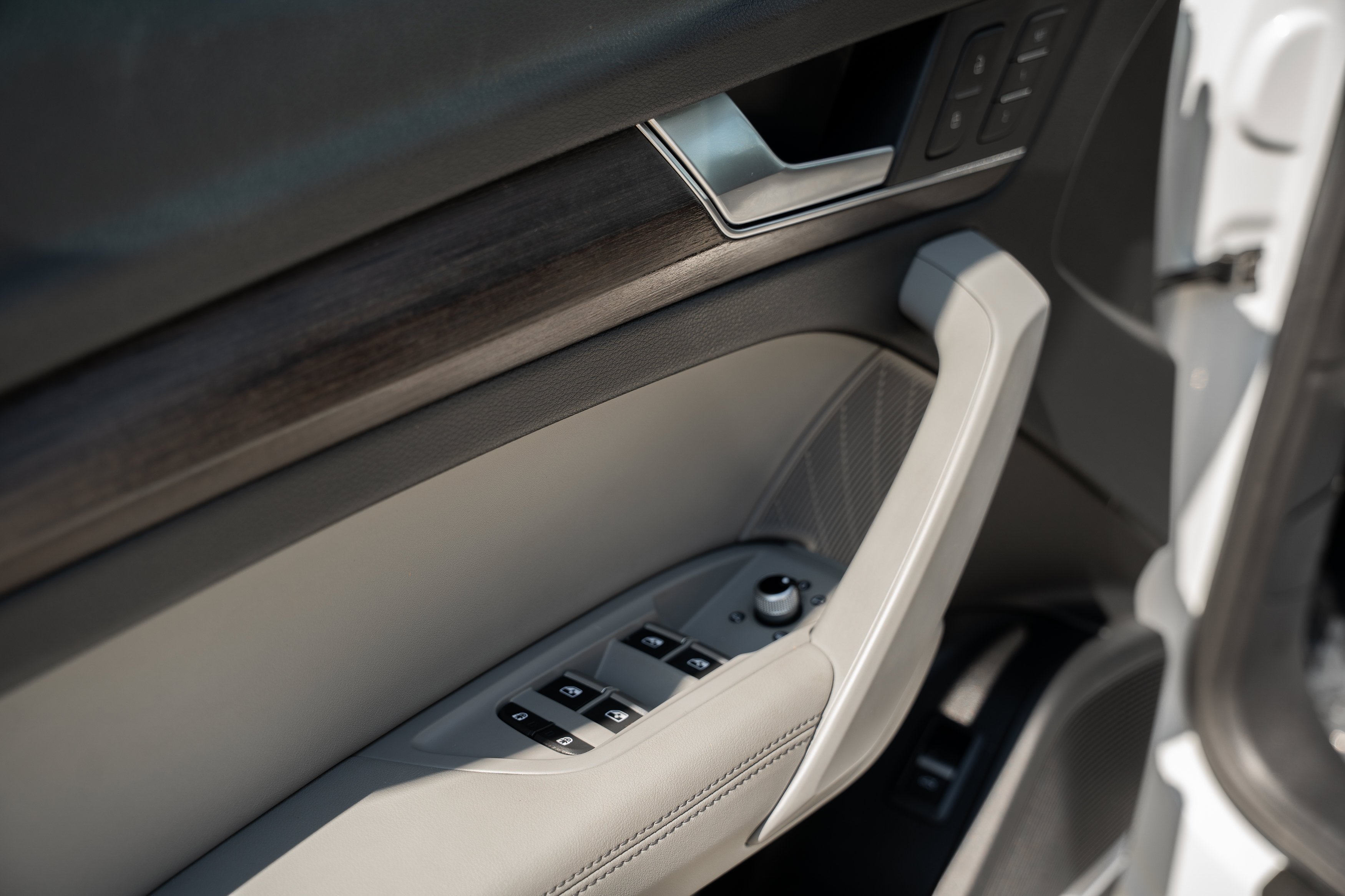 Used 2022 Glacier White Metallic Audi S line Premium Plus image 21
